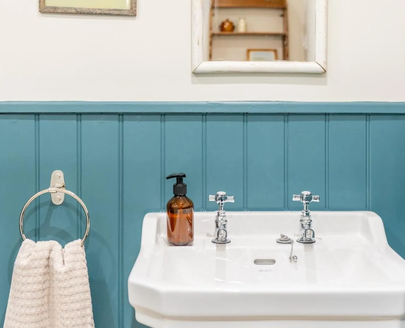 The Willows Boutique Stays Central Whitby